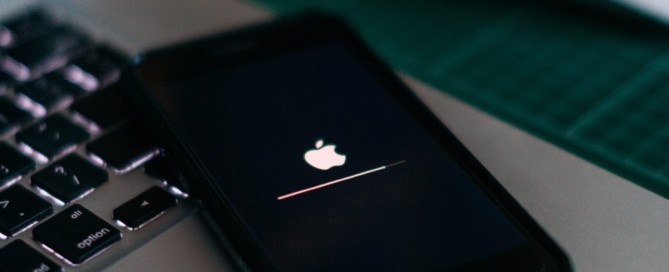 iPhone charging on MacBook